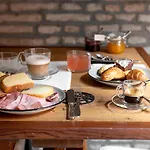 Good Morning Bed & Breakfast 4*